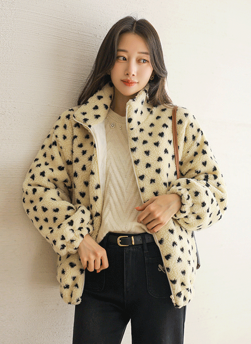 젤라보 하트 패턴 뽀글 양털 누빔 안감 하이넥 후리스 집업 점퍼