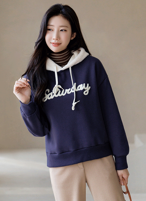 써니룬 뽀글뽀글 양털 후드 영문 레터링 맨투맨 티셔츠