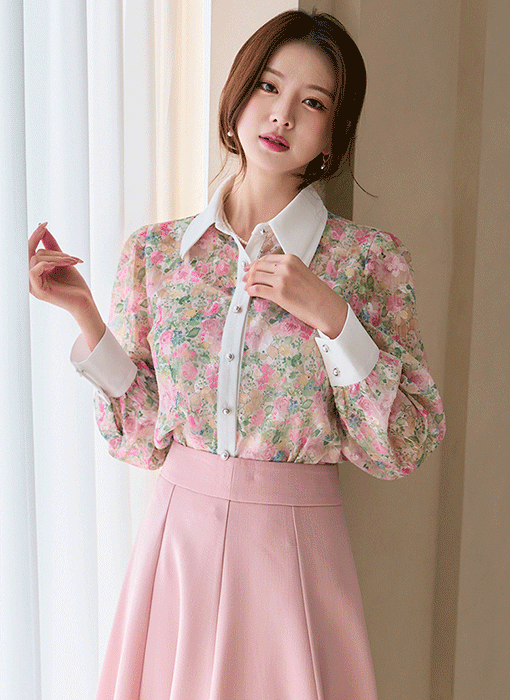 젠틸레 플라워 퍼퓸 카라 배색 쟈가드 쉬폰 블라우스