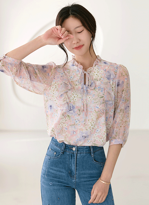 [LouisAngel] 라프나 쉬폰 배색 프릴라인 리본넥 플라워 블라우스