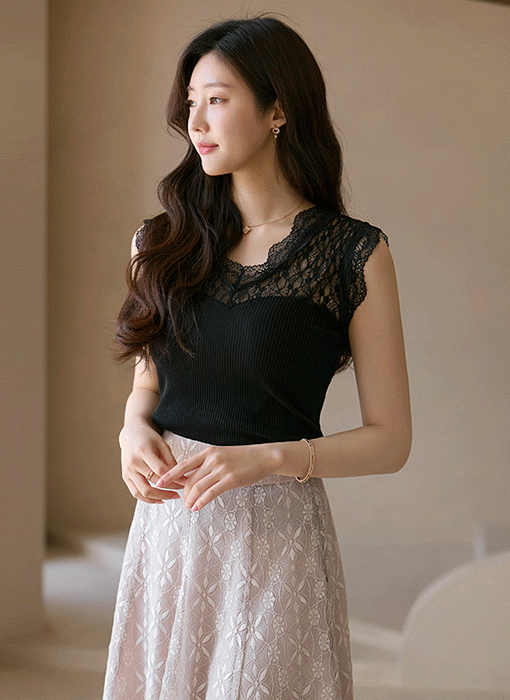 샤이밍 하트라인 레이스 배색 스캘럽 디테일 니트 나시