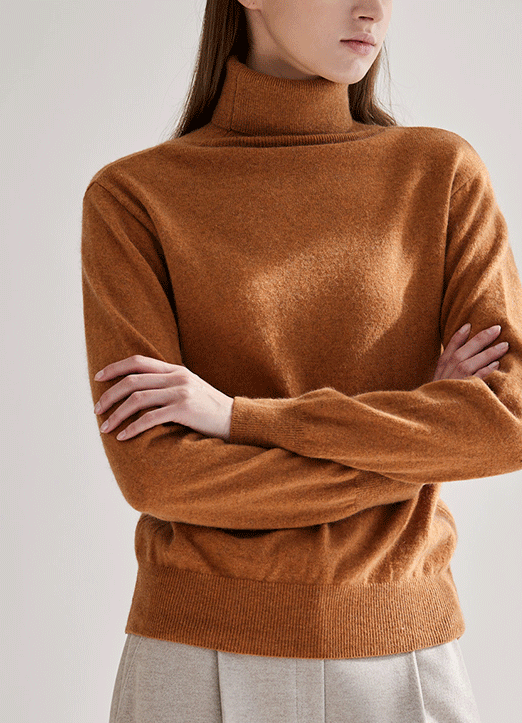 [THE ONME] 浣熊毛混纺高领针织衫							