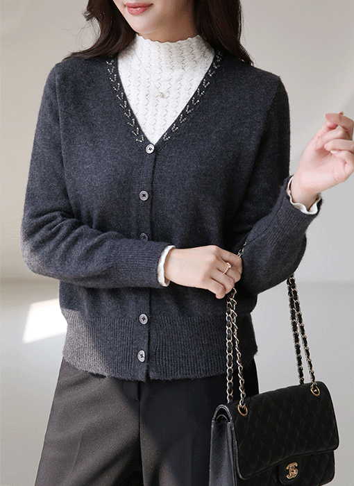 데미즈 비즈 브이넥 울 레빗퍼 블렌딩 니트 가디건