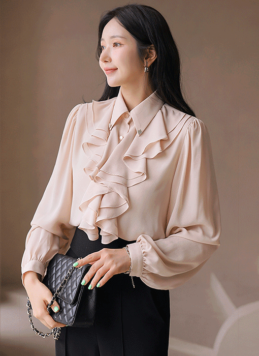 리사벨 이중 러플 볼륨 드레이프 쥬얼 카라 블라우스