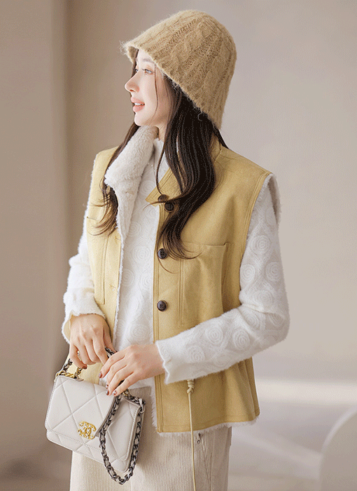 모이글 허리 스트링 퍼 안감 무스탕 조끼 베스트