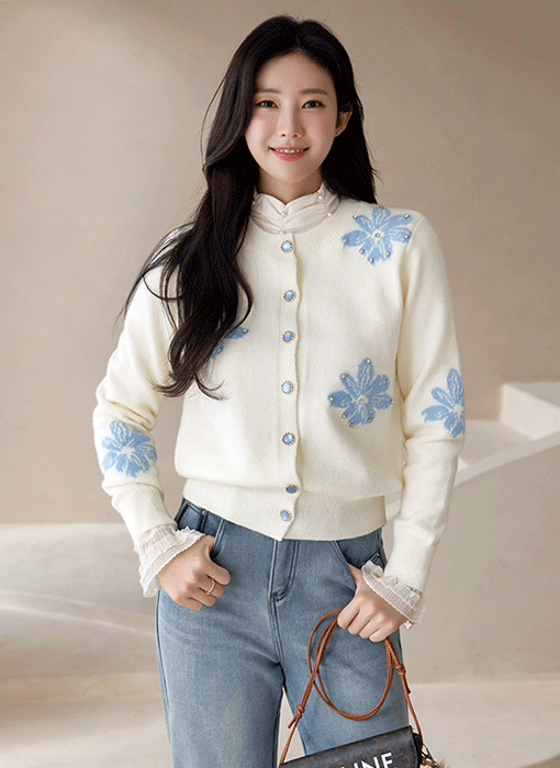 로이텐 스노우 쥬얼 플라워 샤인 버튼 니트 가디건