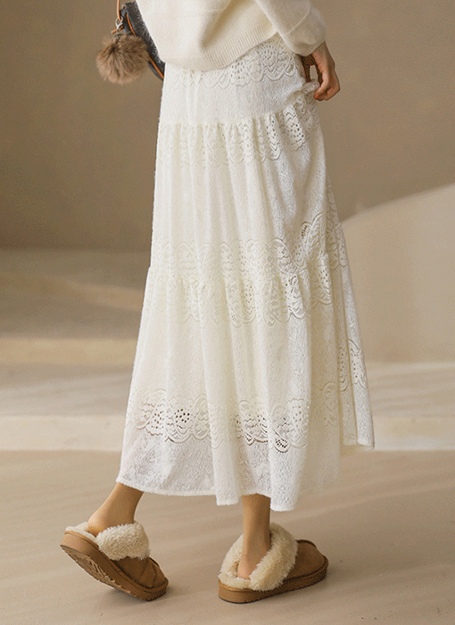블라미 눈꽃 날개사 레이스 기모안감 캉캉 A라인 롱 플레어 스커트