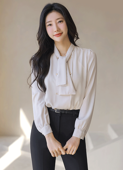 리안느 더블 골드버튼 숏타이 블라우스