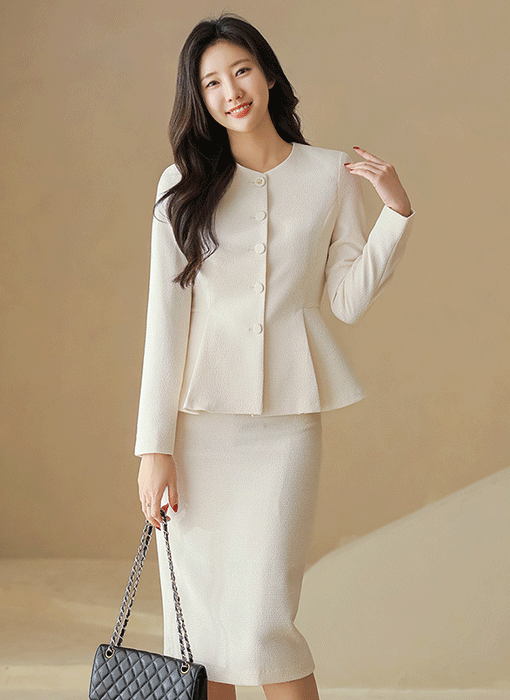 블로인 핀턱 페플럼 트위드 페미닌 자켓