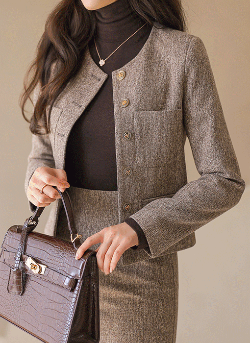 젠블라 포근 울 블렌딩 세미크롭 노카라 보카시 모직 자켓