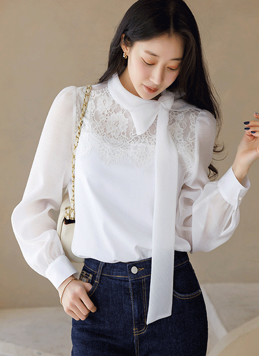 [LouisAngel] 라모네 시스루 플라워 레이스 스캘럽 배색 리본 타이넥 블라우스