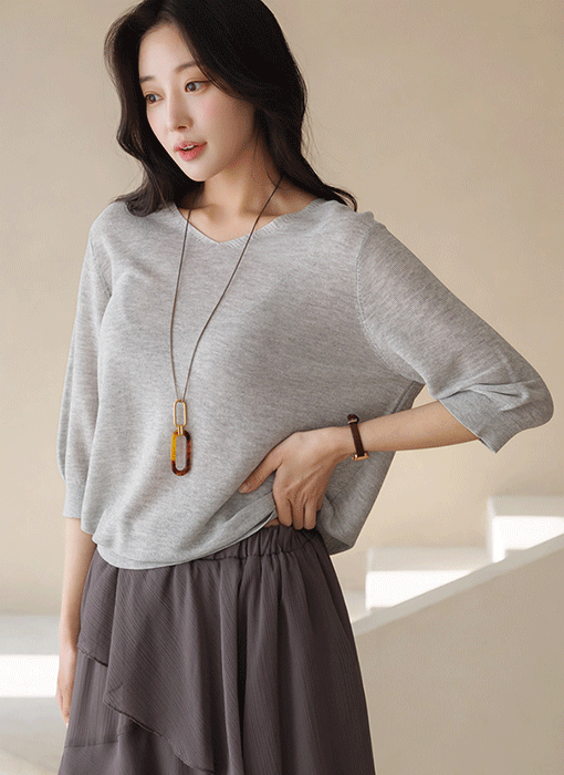 [Theonme] 레이첼 여리 시스루 심플 베이직 브이넥 7부소매 니트