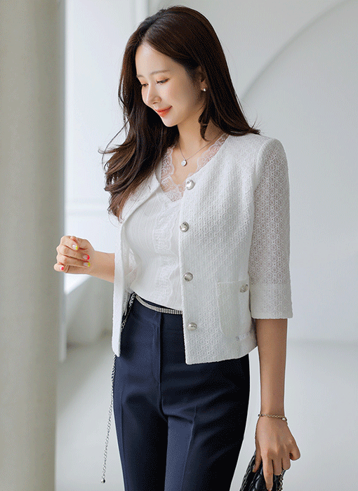 비앙카 쟈가드 시스루 레이스 7부 소매 노카라 세미 크롭 자켓