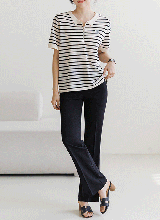 [Theonme] 비즈 레터링 패치 스트라이프 반집업 니트