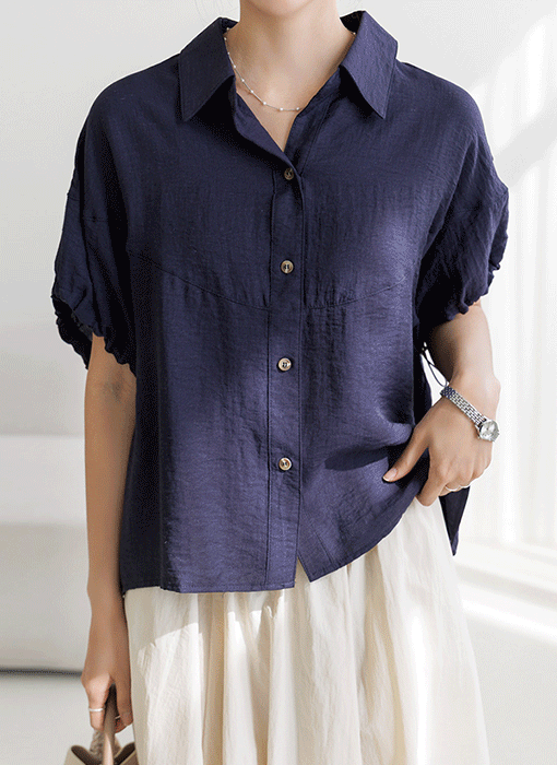 [Theonme] 셔링 스트링 소매 내추럴 루즈핏 블라우스 셔츠