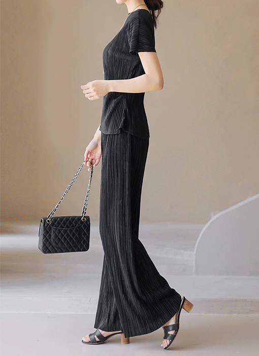 클로이 주름 플리츠 옆 셔링 캡소매 티 세미와이드 밴딩 팬츠 투피스 세트